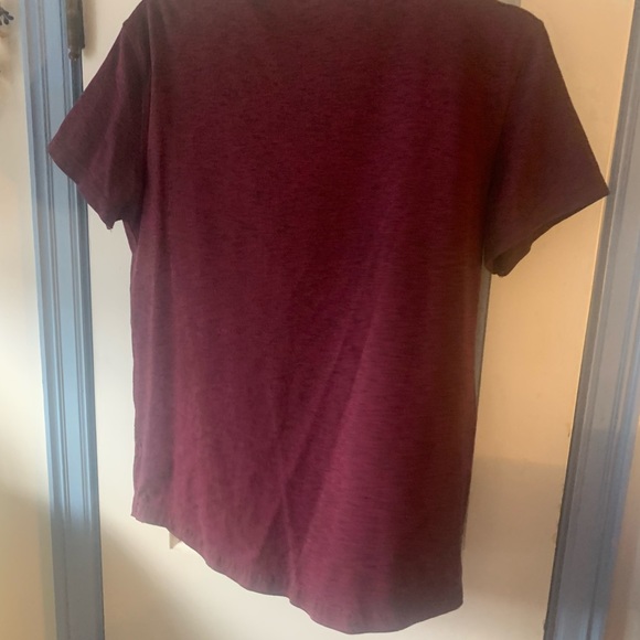 American Eagle tshirt π - Picture 8 of 9